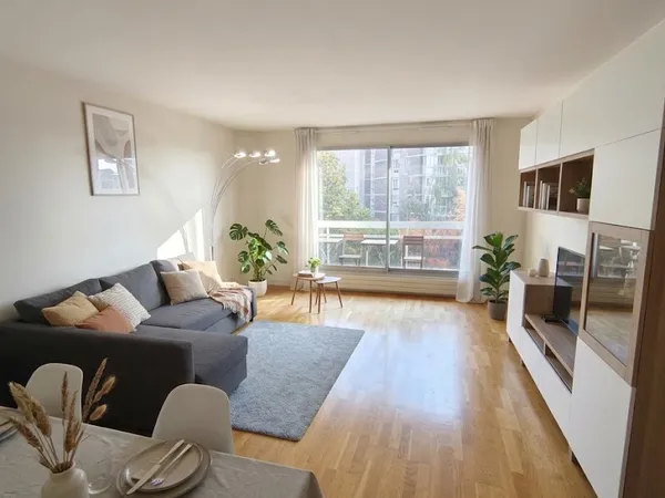 Loue appartement meublé - 77m²