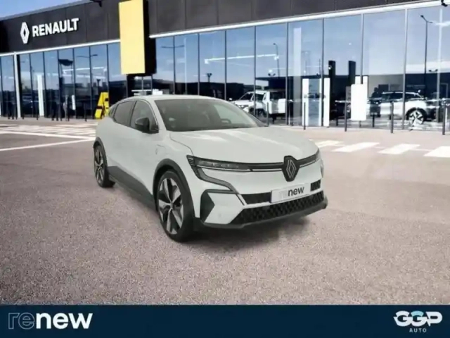 Renault Megane e-tech electric ev60 220ch techno optimum charge — photo 15