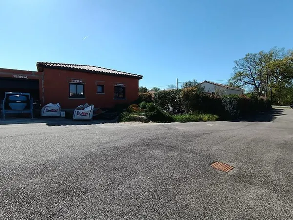 MAISON 93M2 A AMENAGER