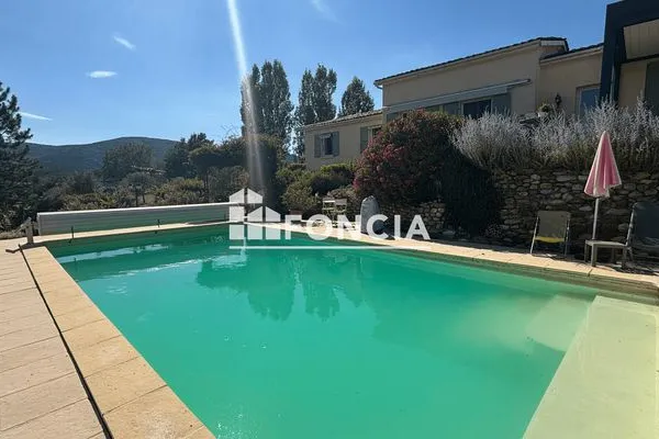 Maison 8 pièces 150 m²