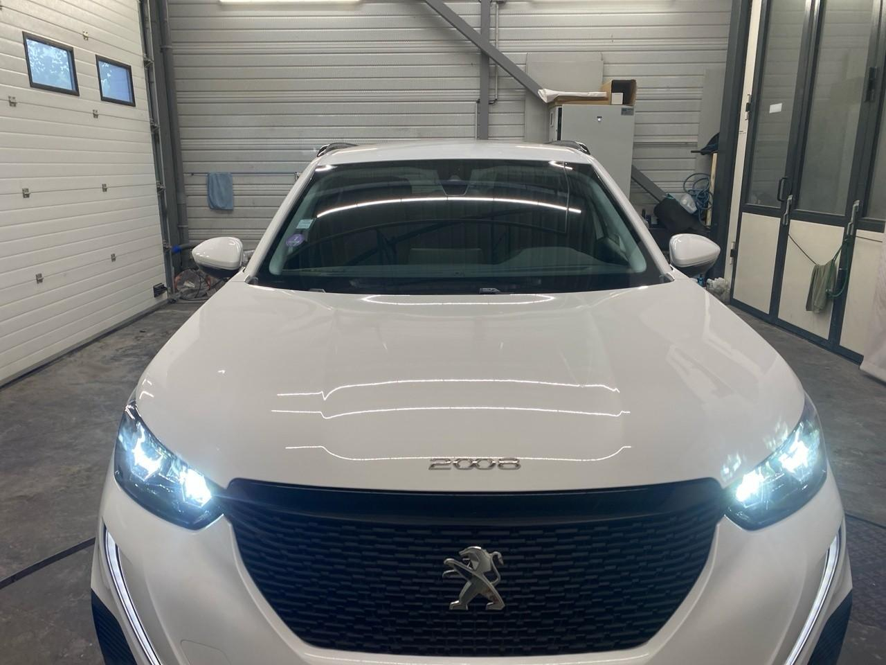 Peugeot 2008 puretech 100 s&s bvm6 style — photo 28