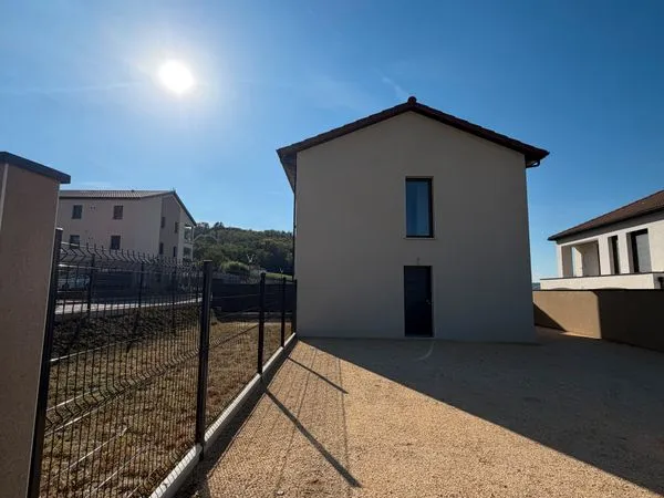 Maison 88M2 centre village