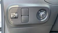 Citroen C3 1.2 PureTech 83ch S&S Shine — photo 12