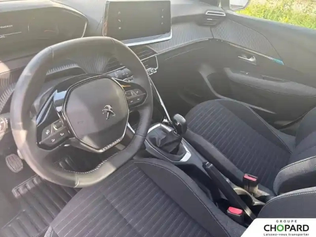 Peugeot 208 puretech 75 s&amp;s bvm5 — photo 39