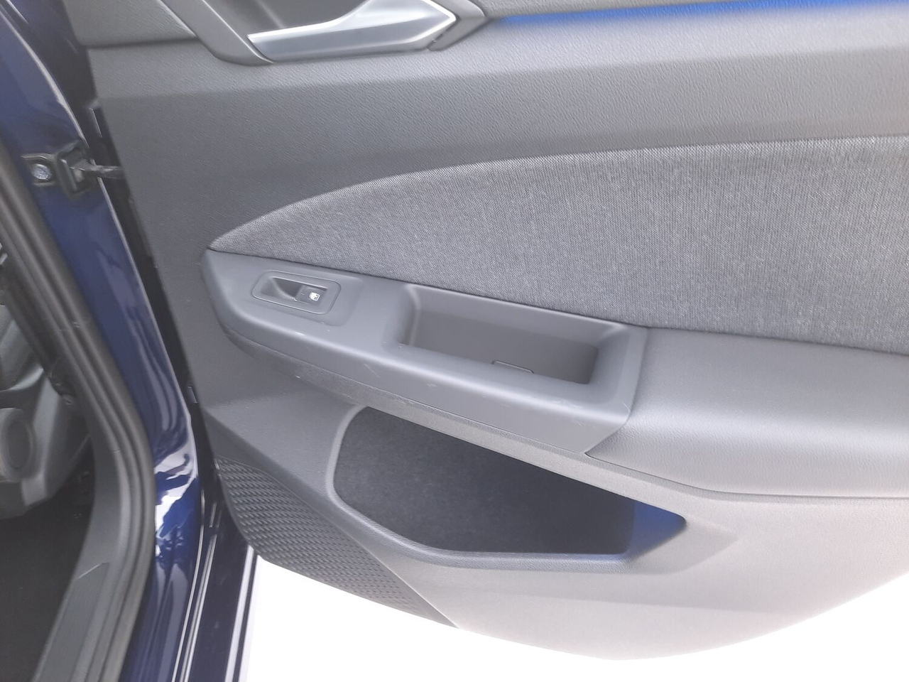 Volkswagen Golf 8 — photo 12