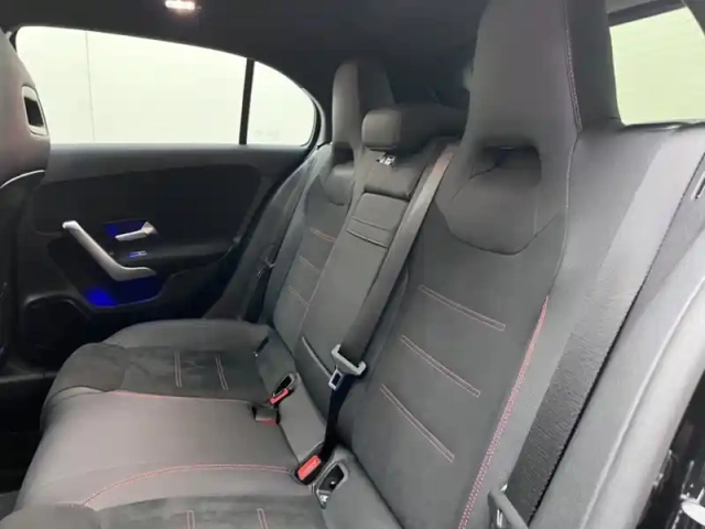 Mercedes Classe A 180 amg line — photo 14