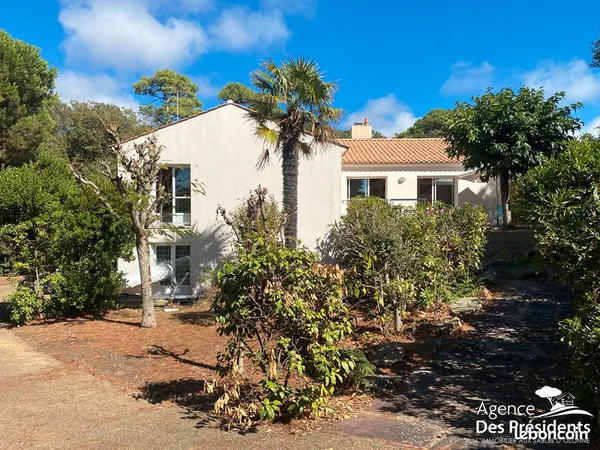 Villa 7 pièces 193 m²