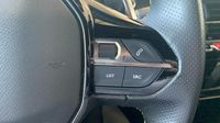 Peugeot 2008 1.5 BlueHDi 130ch S&S GT EAT8 — photo 25