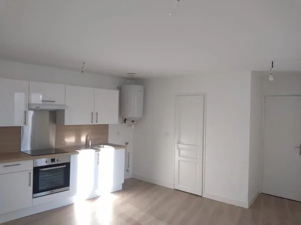 Appartement T1 - Saint Etienne de Montluc - BC 2028