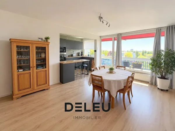 Dernier étage, 128 m², 4 chambres, balcon, garage, à deux pas du Parc Barbieux