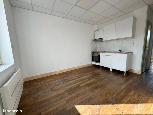 Appartement t2 mailly le camp