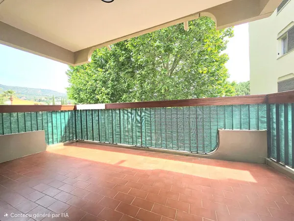 Appartement Le Lavandou 2 pièce(s) 40 m2 ET TERRASSE