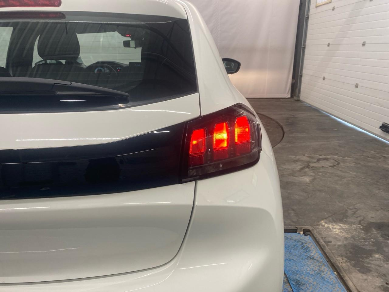 Peugeot 208 puretech 75 s&s bvm5 active — photo 31