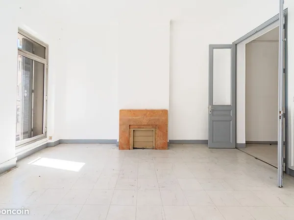 Appartement 6 pièces 92 m²