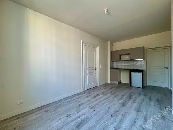 AGEN secteur Préfecture - Studio entièrement rénové de 23m²