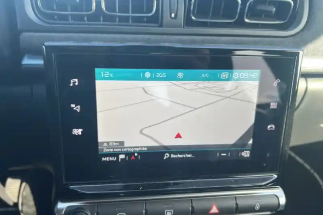 Citroën C3 puretech 110 eat6 — photo 21