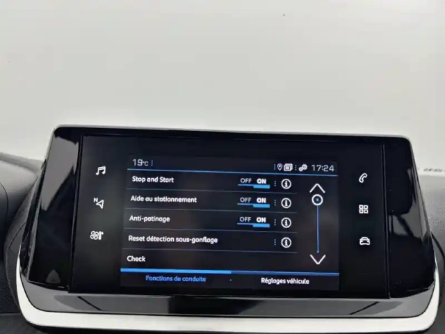 Peugeot 2008 puretech 100 s&amp;s bvm6 — photo 89
