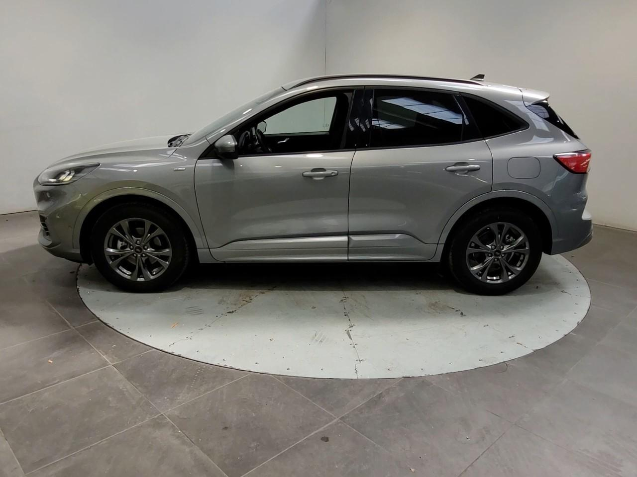 Ford Kuga 2.5 duratec 190 ch phev powershift st-line — photo 2
