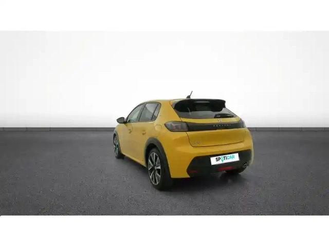 Peugeot 208 puretech 100 s&amp;s eat8 — photo 6