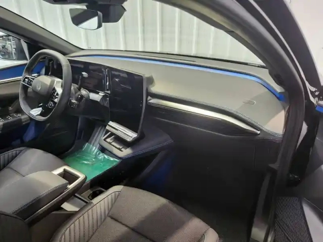 Renault Megane e-tech 220 ch autonomie confort — photo 6