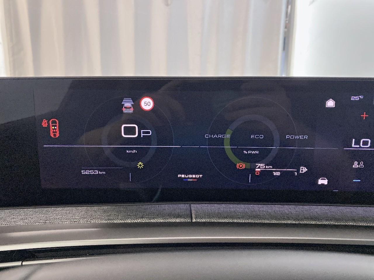 Peugeot 3008 hybrid 145 e-dcs6 allure — photo 13