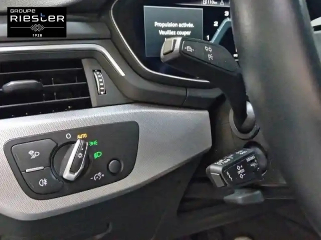 Audi A4 avant 40 tdi 204 s tronic 7 quattro — photo 39