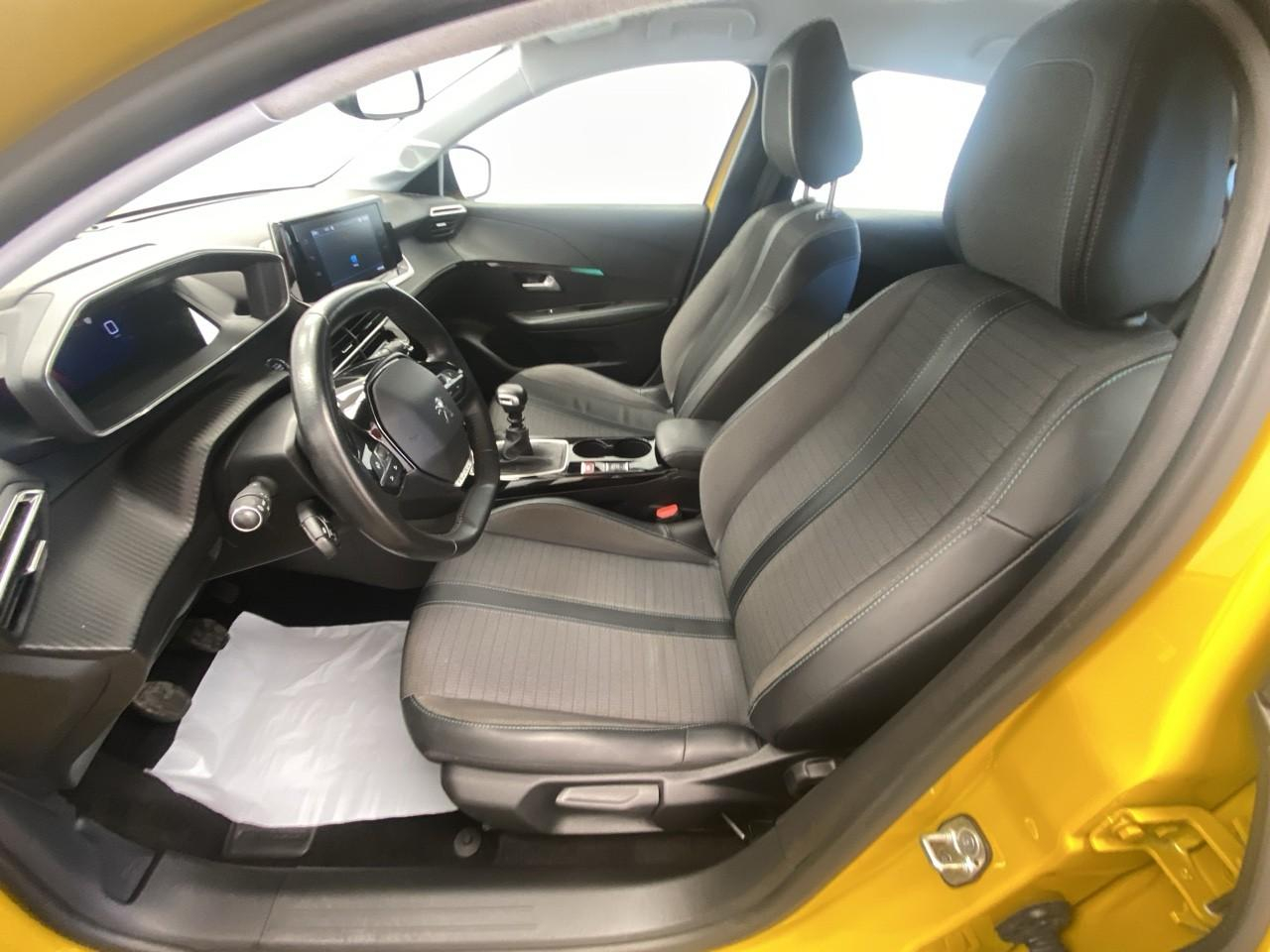 Peugeot 208 puretech 100 s&s bvm6 allure — photo 9
