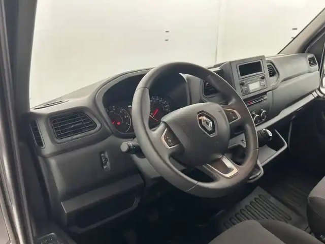 Renault Master fgn trac f3500 l2h2 blue dci 135 — photo 9