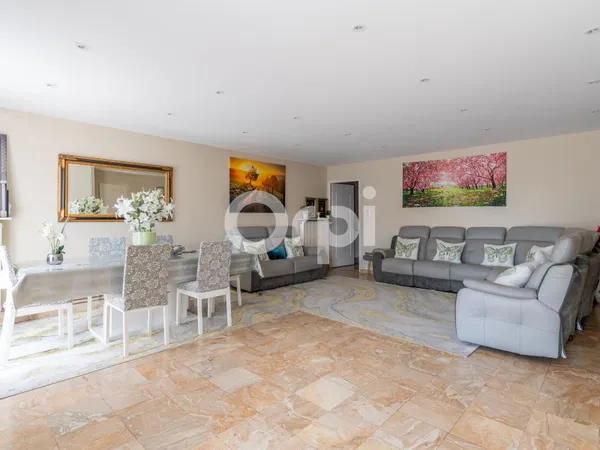 Appartement 5 pièces 125 m²