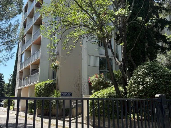 🔐 CAVE À LOUER - 5 m² - MARSEILLE 10e