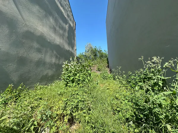 Terrain 75 m²