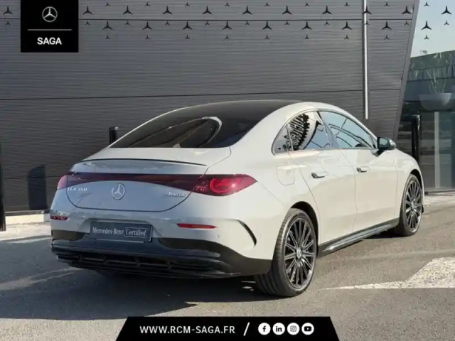 Mercedes Cla coupe 350 4matic avec technologie eq limited edition — photo 4
