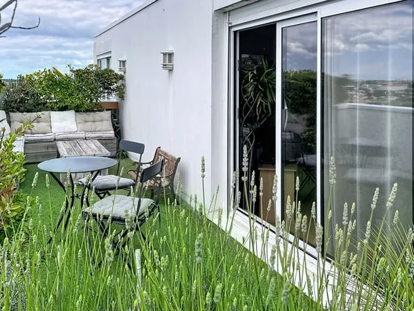 Appartement 5 pièces 141 m²