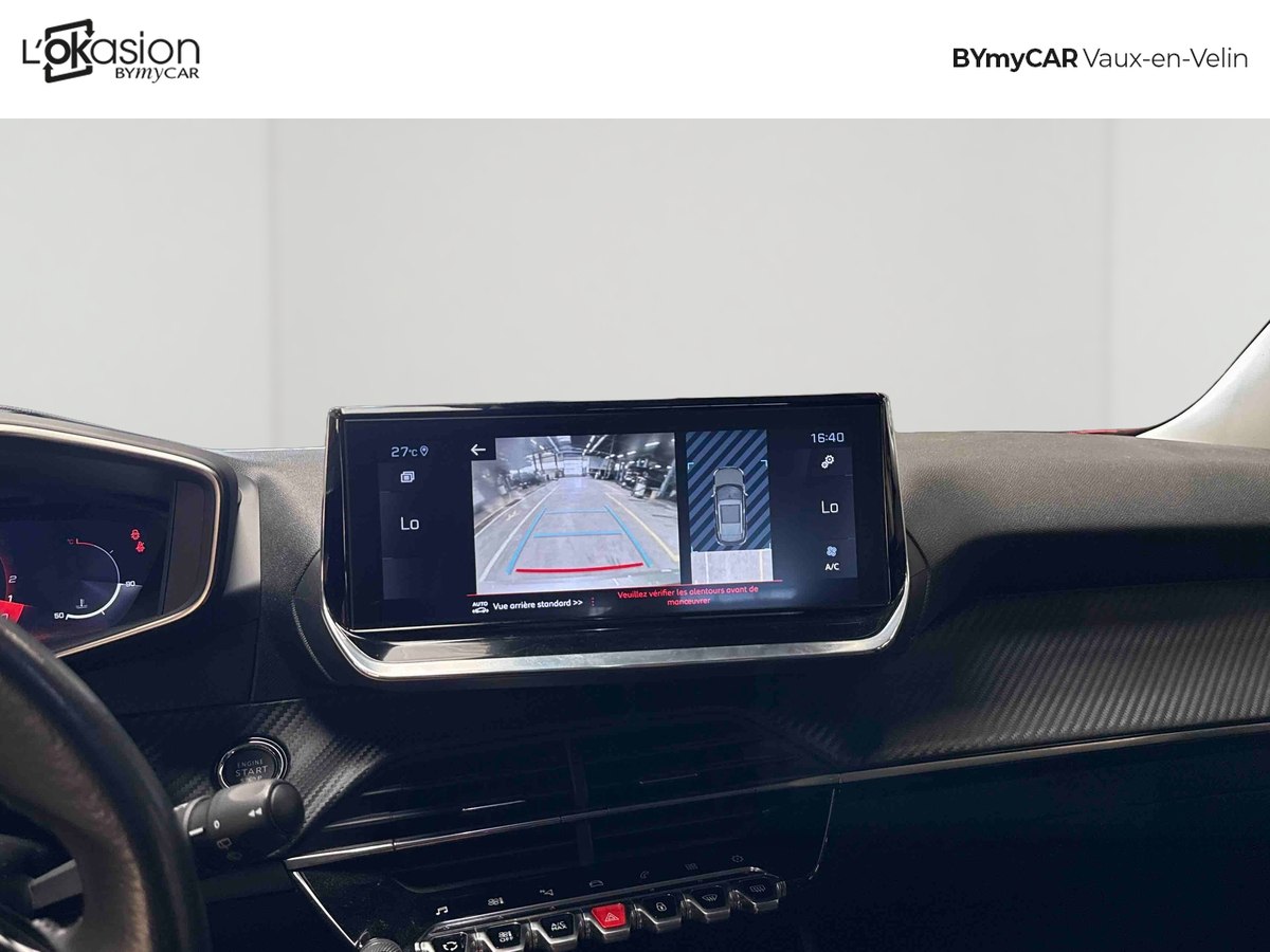 Peugeot 2008 PureTech 130 S&amp;S EAT8 — photo 17
