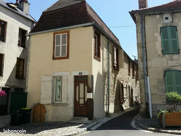 Maison de ville quartier Bour à mont