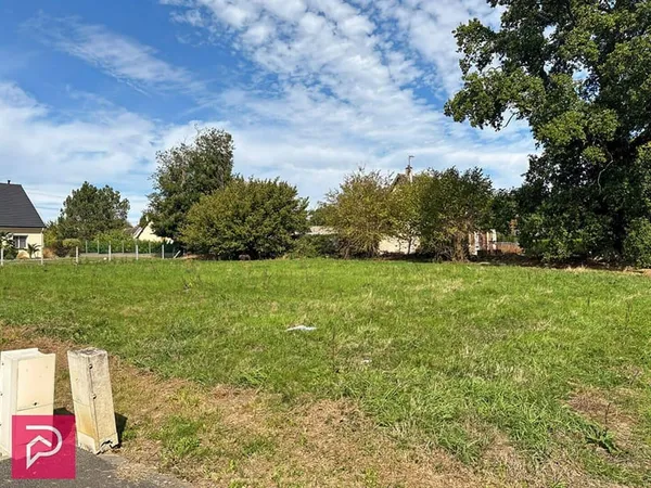 Terrain constructible 1003 m²