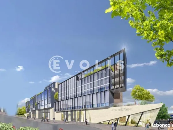 Bureaux 883 m²