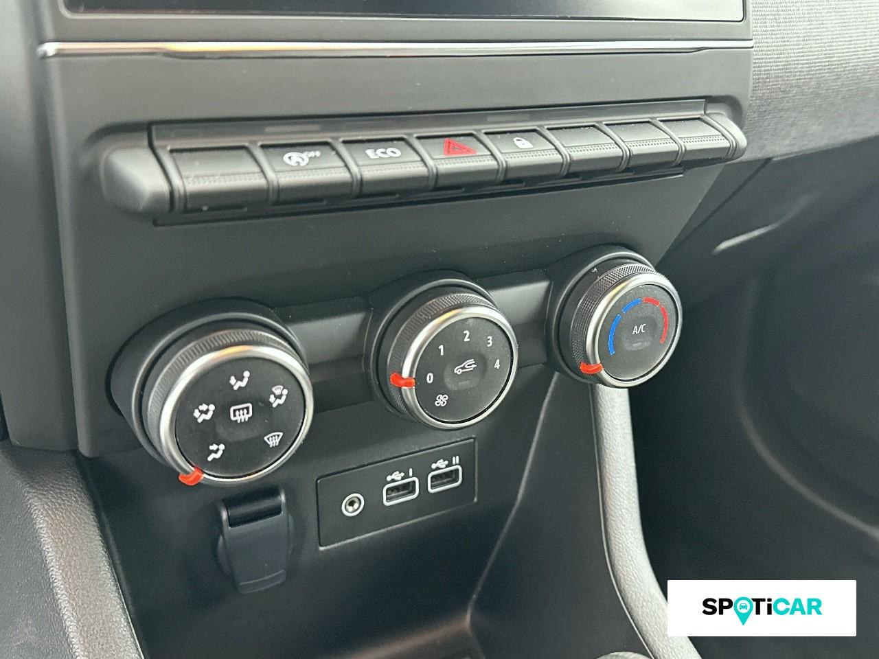 Renault Clio 1.0 tce 90 cvt evolution business — photo 15