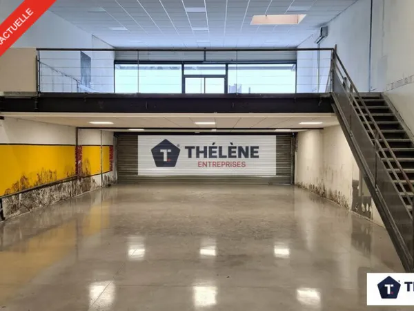 Local commercial 253 m²