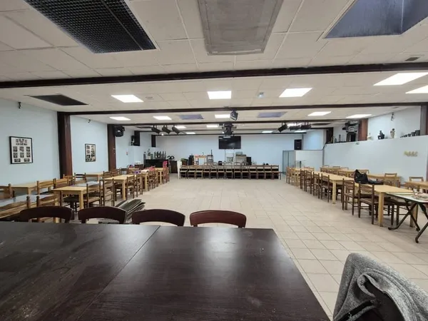 LOCAL PROFESSIONNEL CENTRE VILLE CASTELNAUDARY