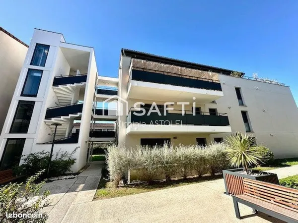 Appartement 4 pièces 95 m²