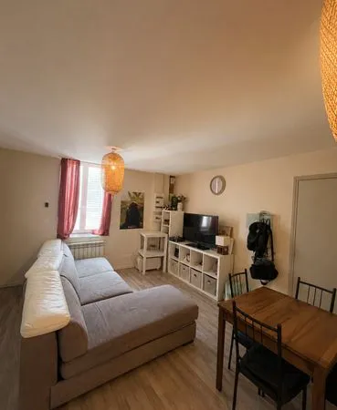 Vend T5 en Duplex à DENNEVY 71510