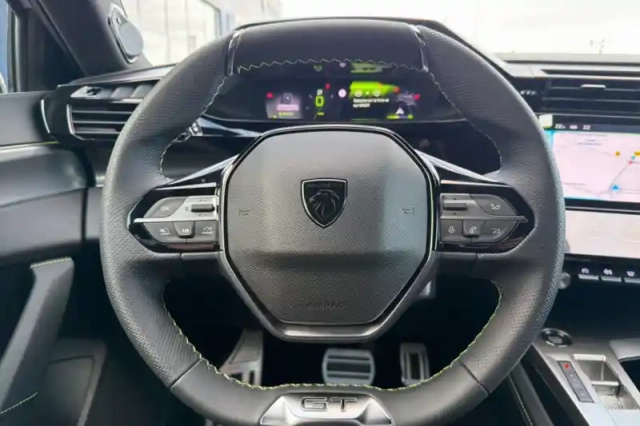 Peugeot 308 hybrid 145 e-dcs6 — photo 62
