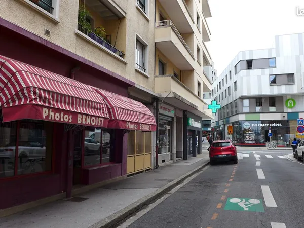 Local commercial - 40 m² - Annemasse - Secteur Chablais Parc - 1100/mois