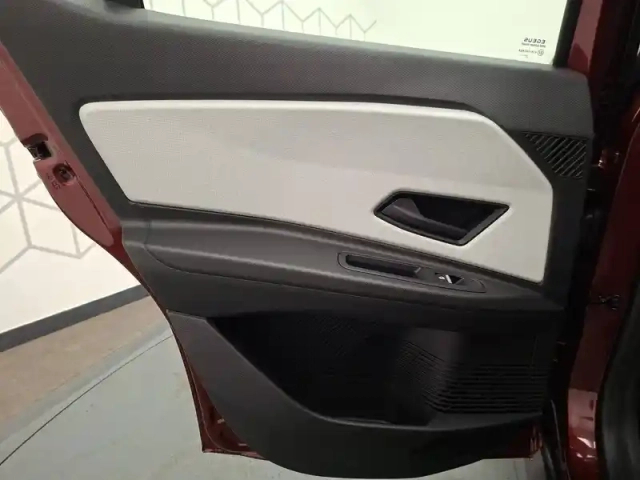 Renault 4 renault  e-tech electrique 120 ch autonomie urbaine — photo 113