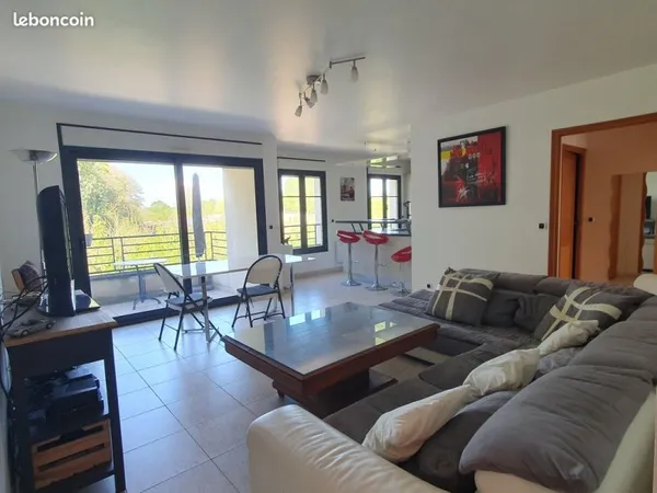 Appartement 71 m² avec terrasse à Louvres