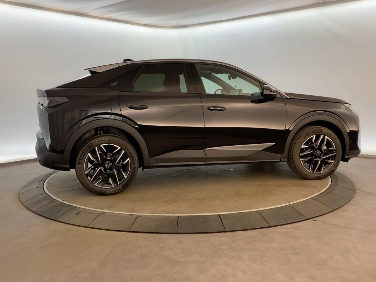 Peugeot 3008 hybrid 145 e-dcs6 allure — photo 4