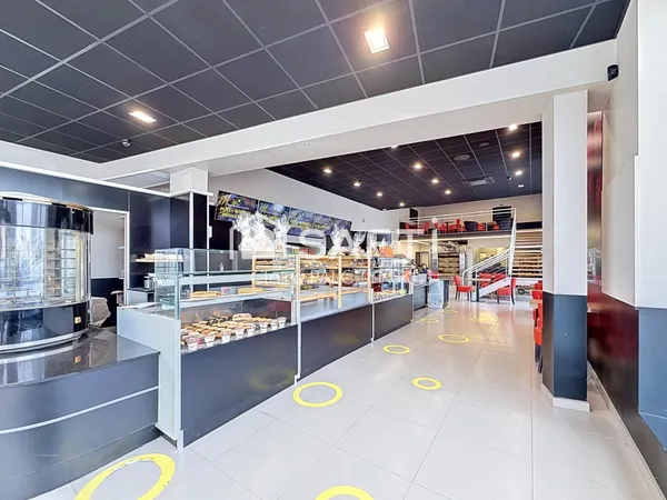 Fonds de commerce boulangerie, pâtisserie, snacking et salon de thé - 560 m² - Hénin-Beaumont (62)