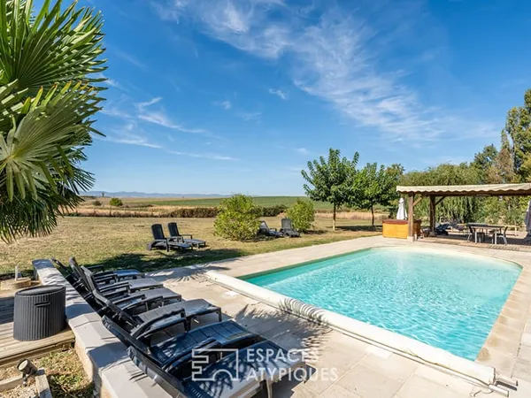 Ferme Longère rénovée avec piscine et vue dégagée
