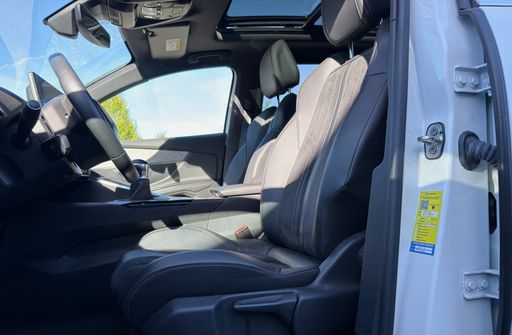 Peugeot 5008 1.5 BlueHDi 130 - GT – 2021 – 82836 km – Diesel – Boîte Manuelle — photo 5
